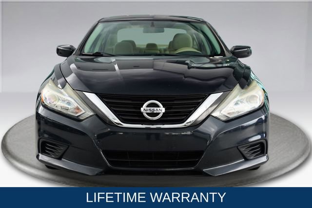 Used 2016 Nissan Altima 2.5 S w/ Power Driver Seat Package image 2
