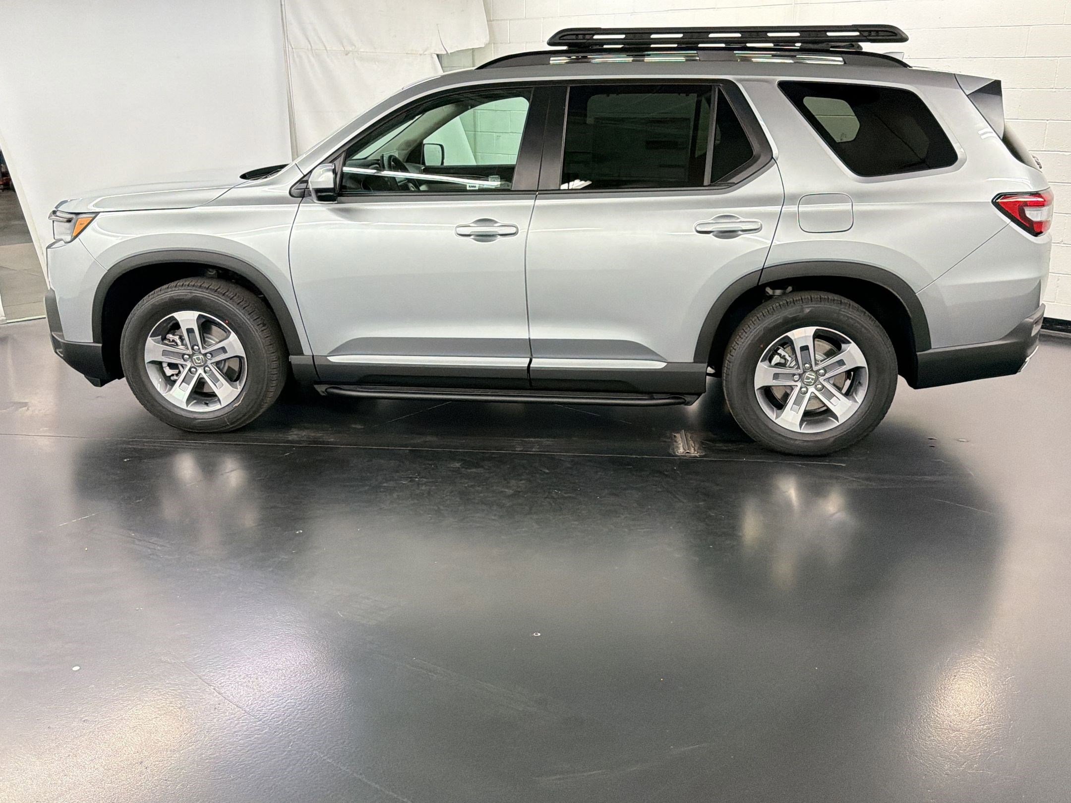New 2026 Honda Pilot EX-L image 2