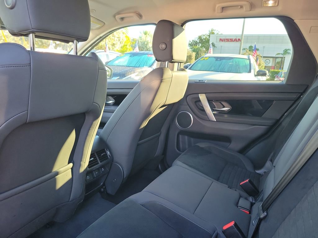 Used 2021 Land Rover Discovery Sport S image 8