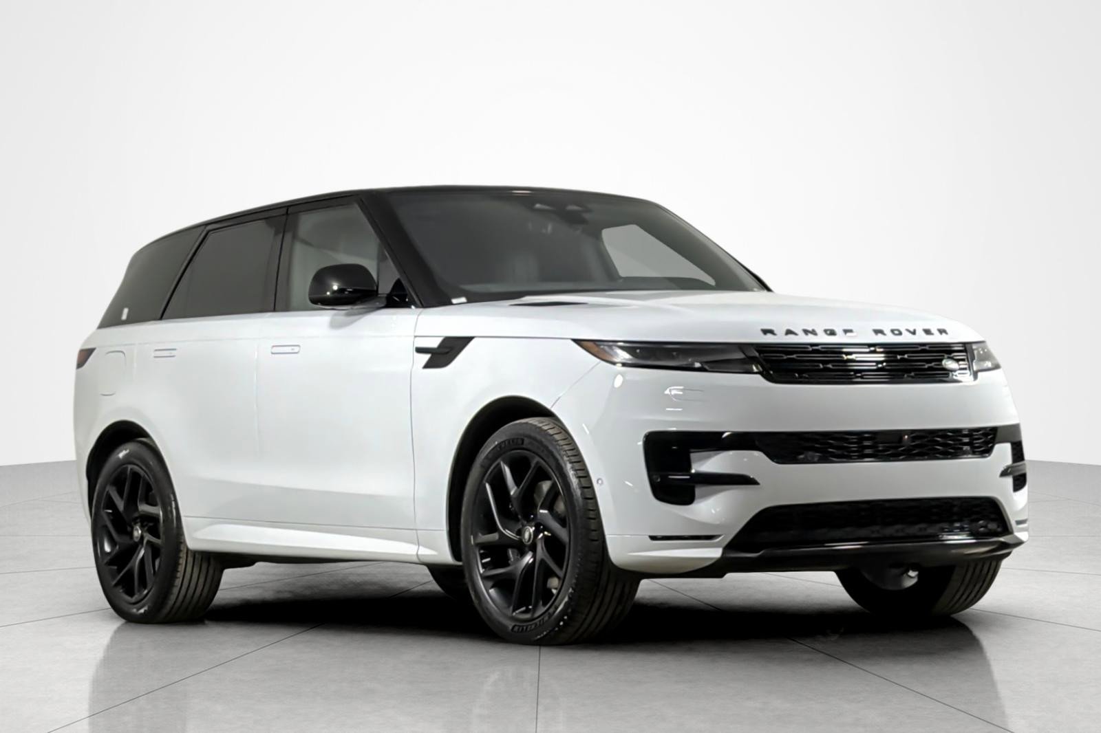 Used 2025 Land Rover Range Rover Sport Dynamic SE AWD/4WD image 7