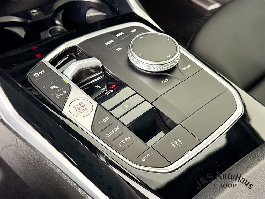 Used 2024 BMW 230i Coupe w/ Premium Package RWD image 21