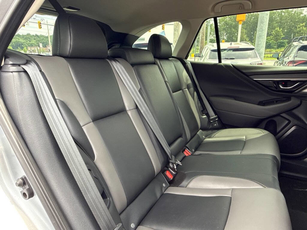 Used 2020 Subaru Outback Onyx Edition XT image 14