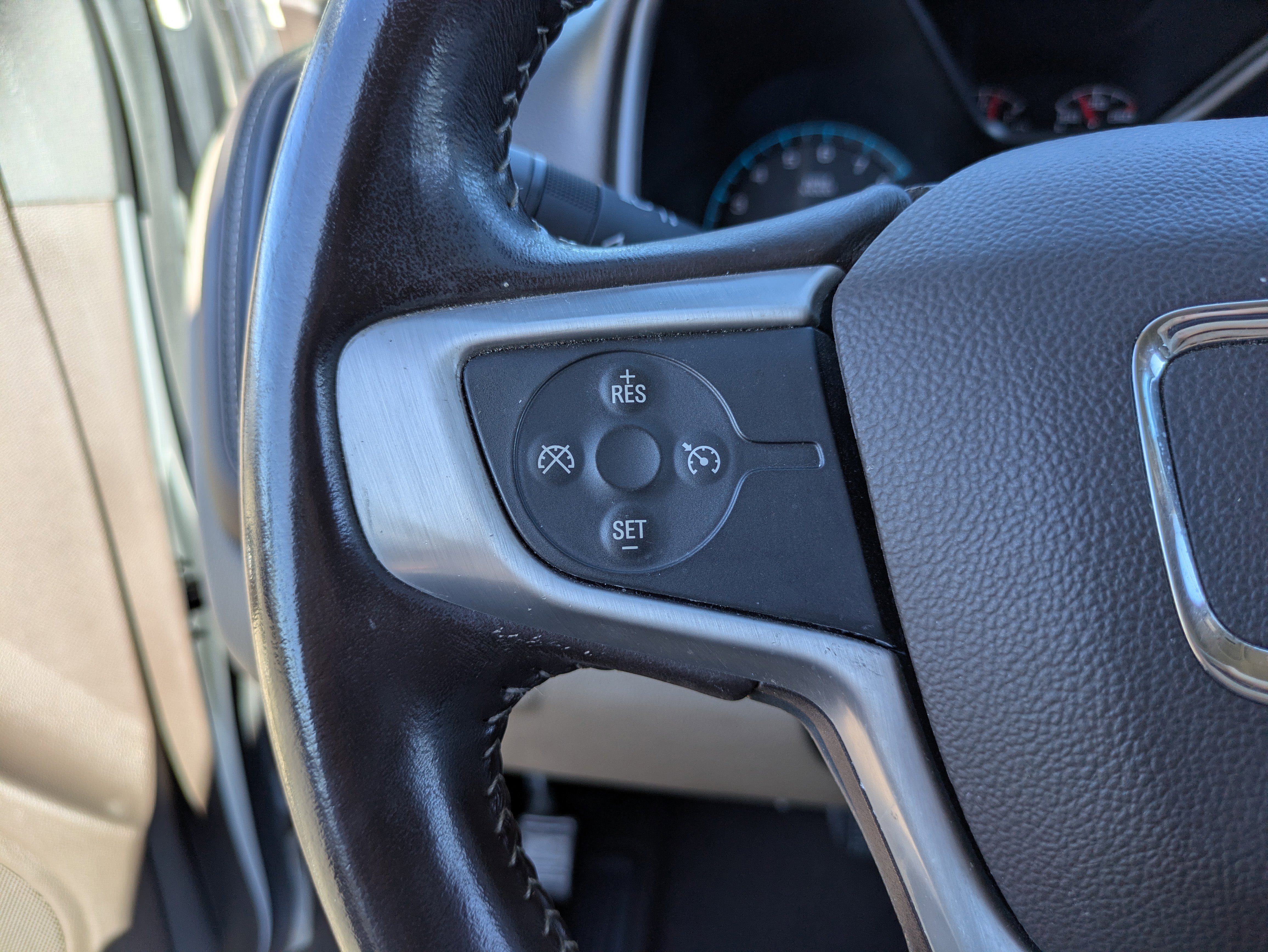 Used 2019 GMC Canyon SLE image 26