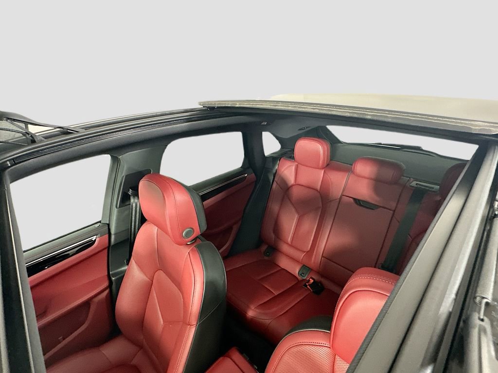 New 2026 Porsche Macan Turbo AWD/4WD image 14