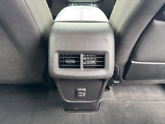 Used 2023 GMC Terrain SLE image 24
