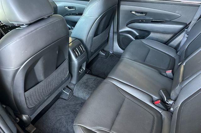 Used 2023 Hyundai Tucson Limited FWD image 11