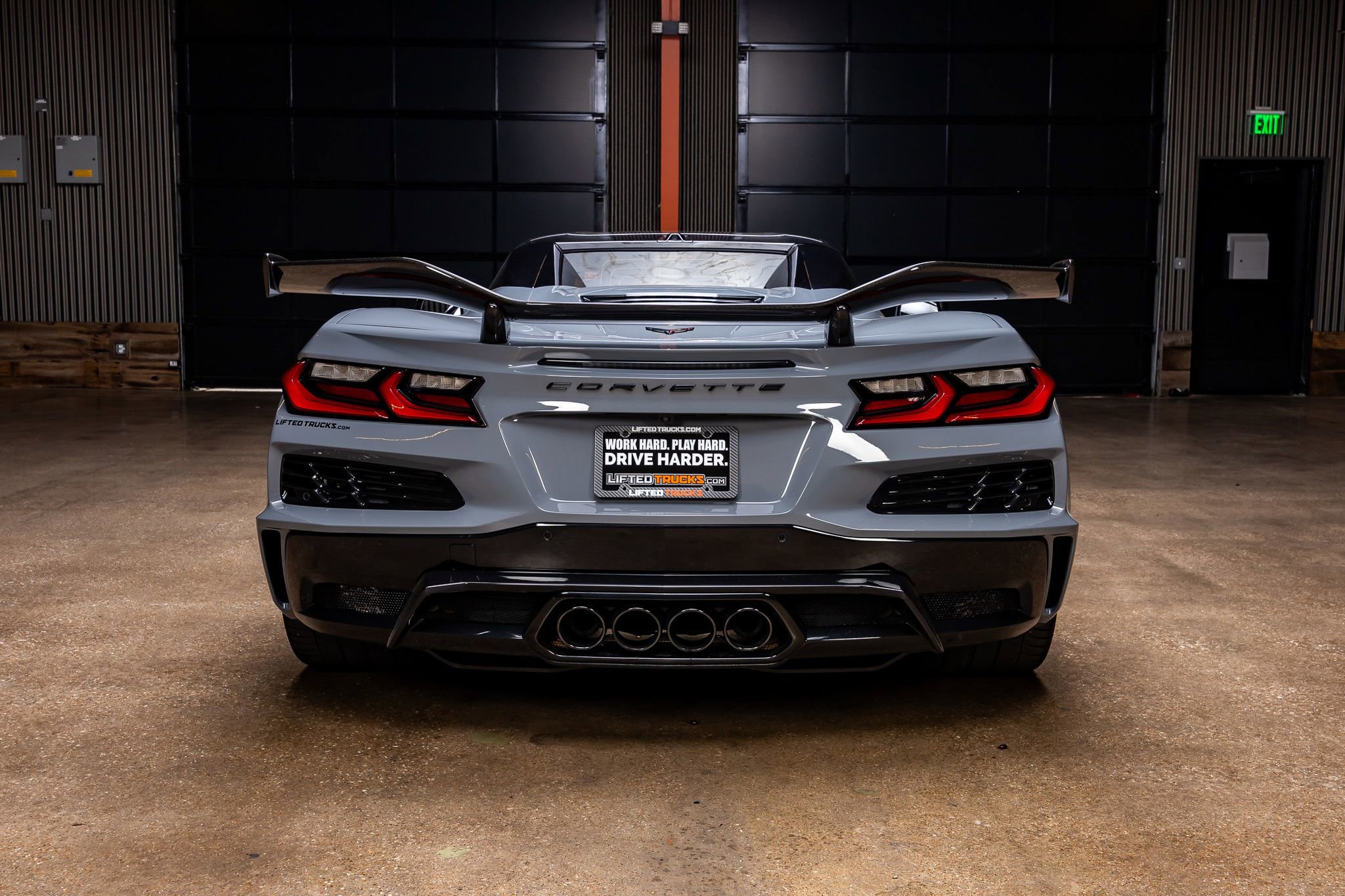 Used 2024 Chevrolet Corvette Z06 RWD image 12