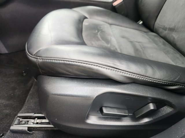 Used 2019 MAZDA CX-5 Touring image 23