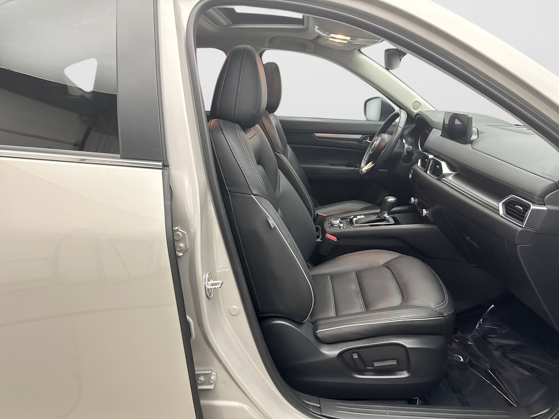 Used 2024 MAZDA CX-5 AWD 2.5 S w/ Preferred Package image 16