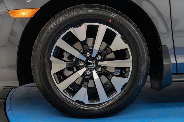New 2026 Honda Odyssey EX-L image 2