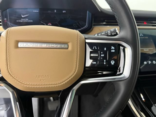 Used 2025 Land Rover Range Rover Sport SE AWD/4WD image 19