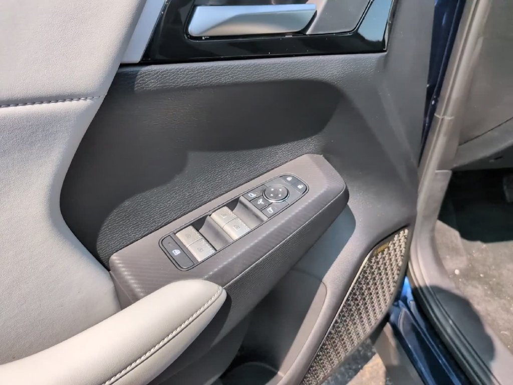 New 2026 Mitsubishi Outlander SE AWD/4WD image 14