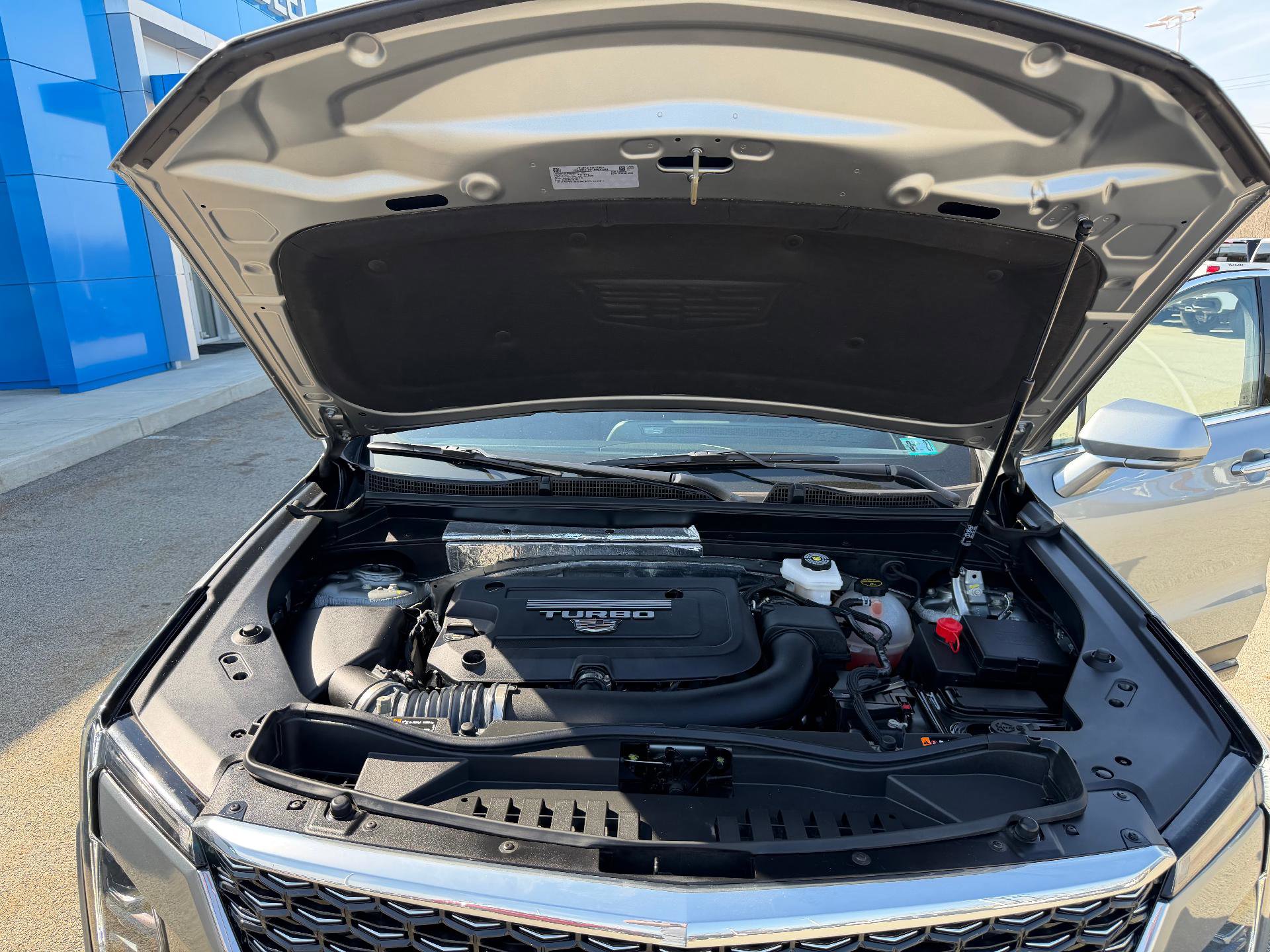 Certified 2025 Cadillac XT4 Premium Luxury w/ Cold Weather Package image 39