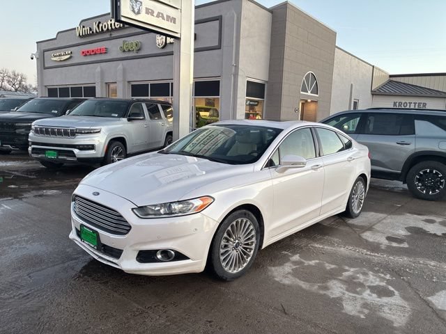 Used 2015 Ford Fusion Titanium FWD image 2