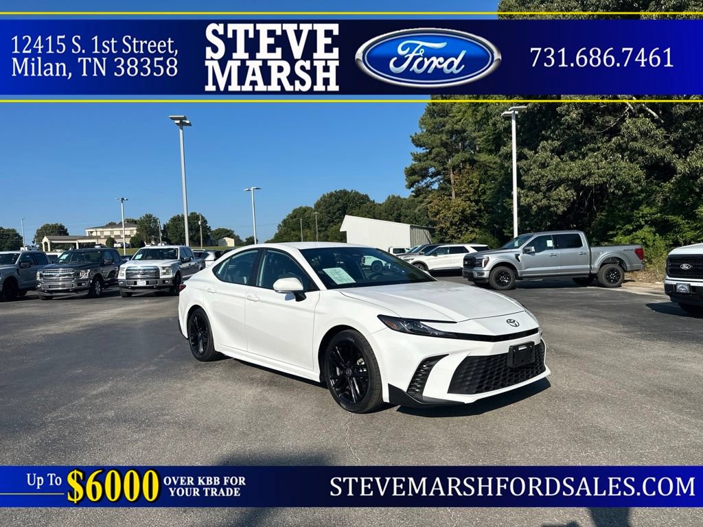 Used 2025 Toyota Camry SE