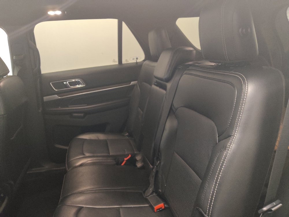 Used 2018 Ford Explorer Limited AWD/4WD image 18