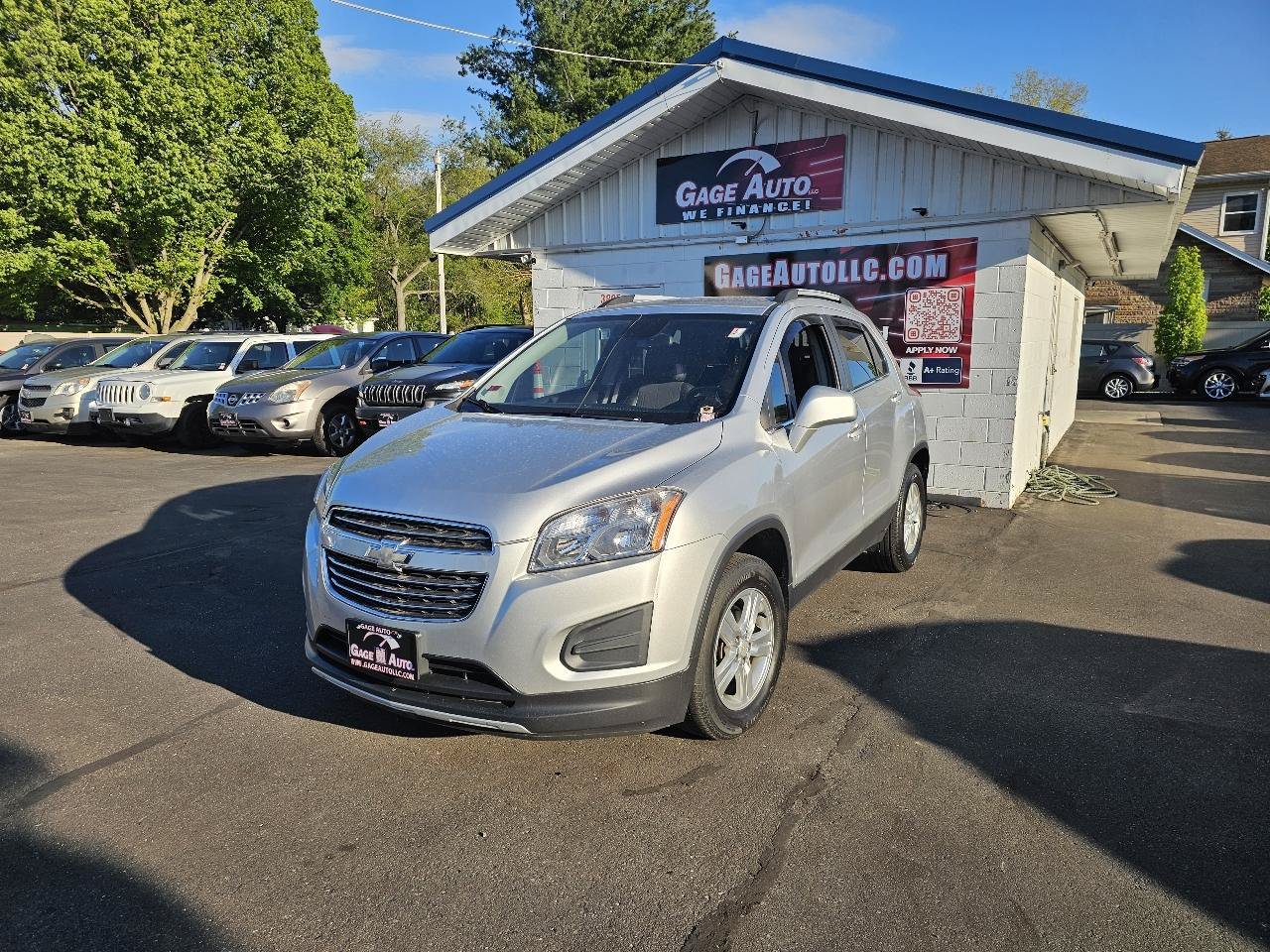 Used 2016 Chevrolet Trax LT w/ LT Convenience Package AWD/4WD image 4