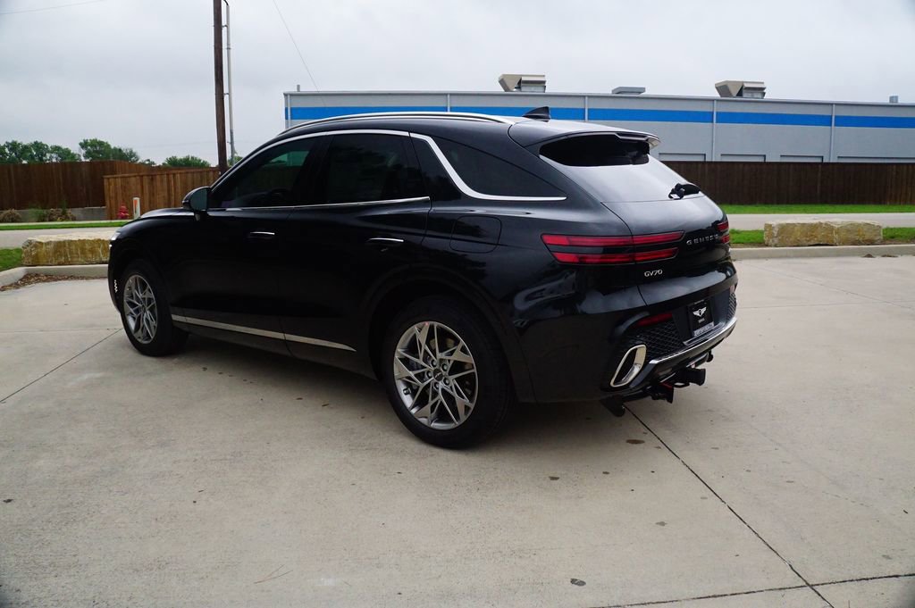 Certified 2025 Genesis GV70 2.5T Advanced w/ Advanced Package image 4