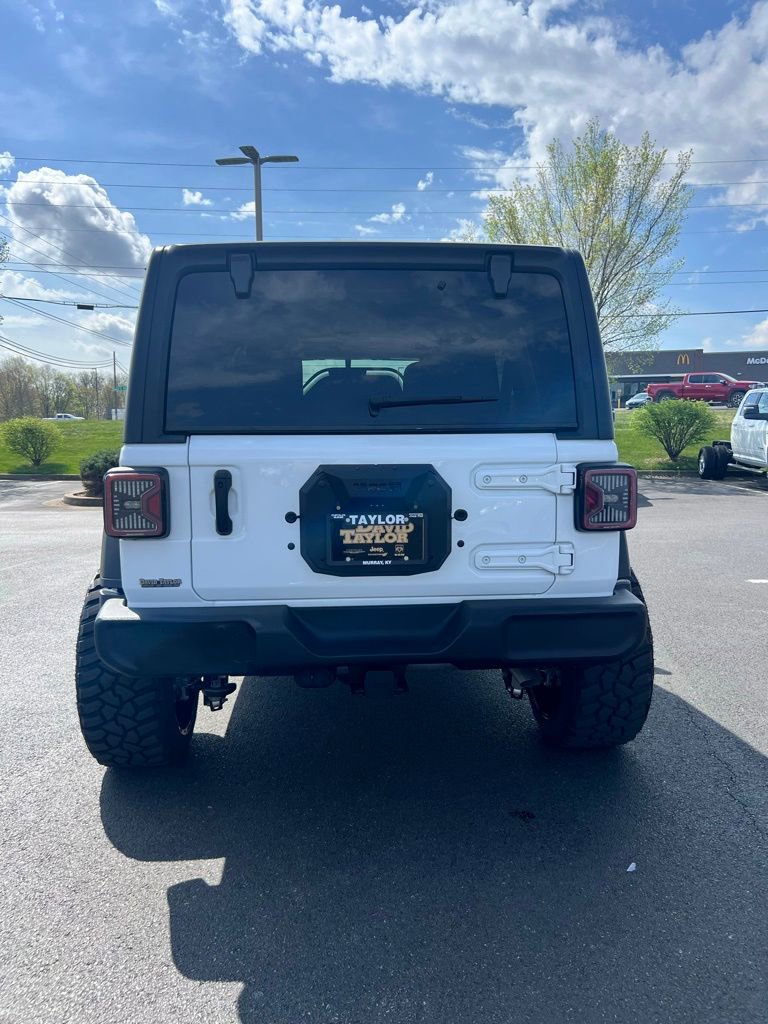 Used 2022 Jeep Wrangler Unlimited Sport image 4