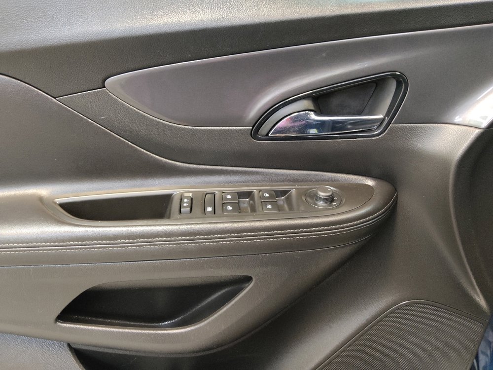 Used 2019 Buick Encore Preferred w/ Safety Package FWD image 27