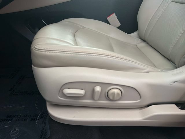 Used 2018 Buick Enclave Premium w/ Trailering Package FWD image 17
