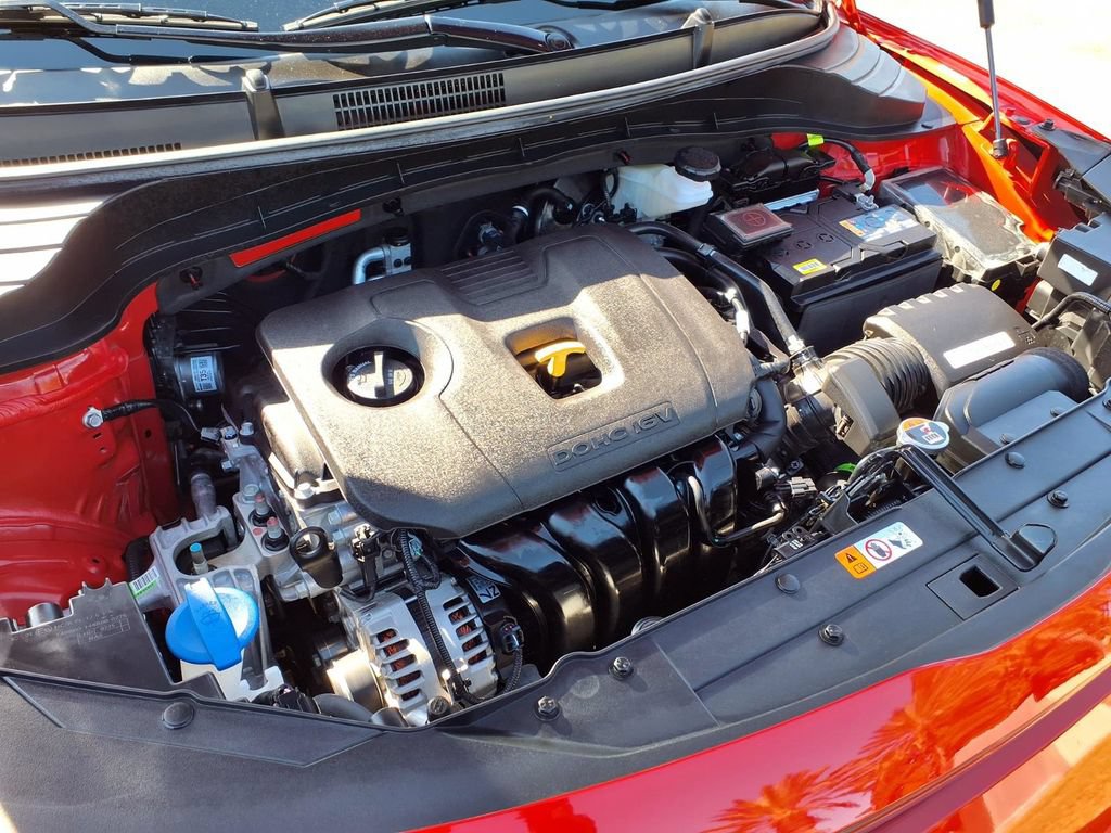 Certified 2025 Kia Soul LX w/ LX Technology Package FWD image 24