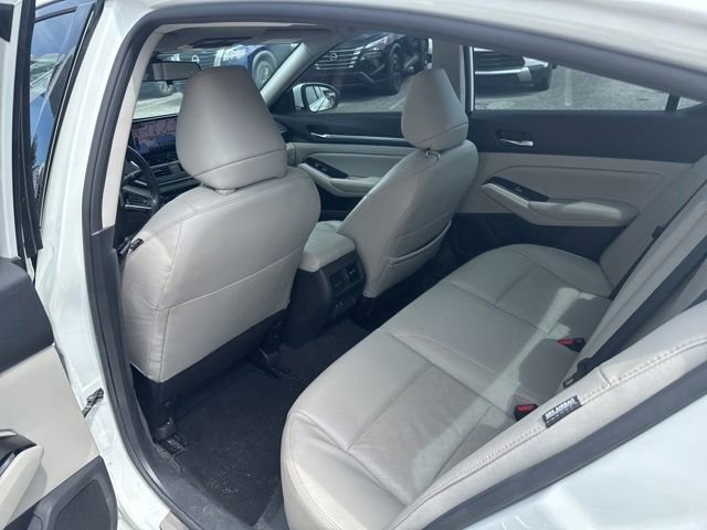 Used 2024 Nissan Altima 2.5 SL FWD image 21