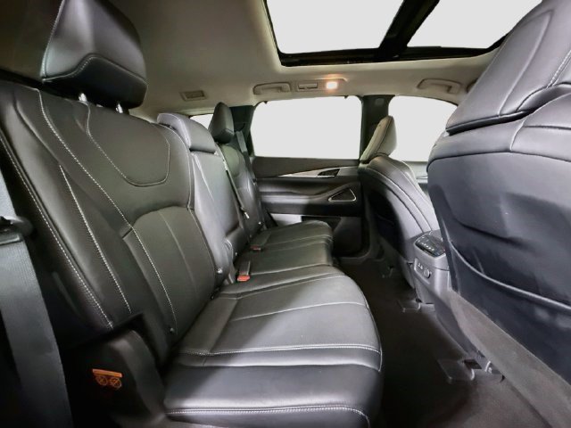 Used 2023 INFINITI QX60 Luxe w/ Performance Audio Package AWD/4WD image 26