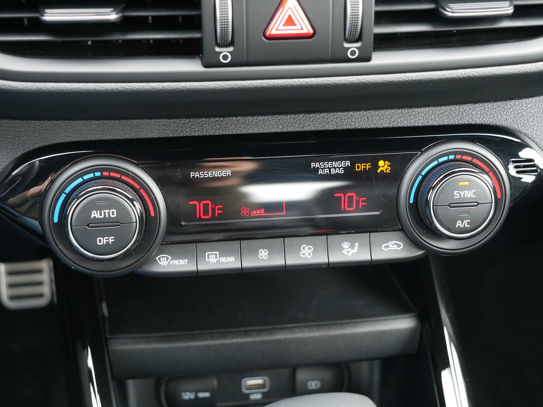 Certified 2024 Kia Forte GT-Line image 23