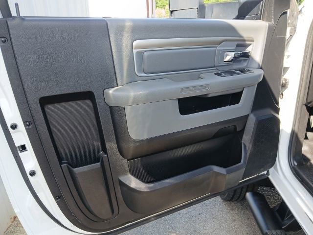 Used 2016 RAM 5500 Tradesman w/ Power Accessory Group AWD/4WD image 31