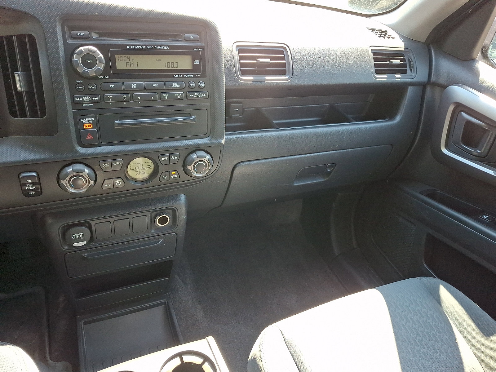 Used 2014 Honda Ridgeline RTS image 16