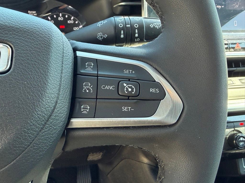 Certified 2025 Jeep Compass Limited AWD/4WD image 23