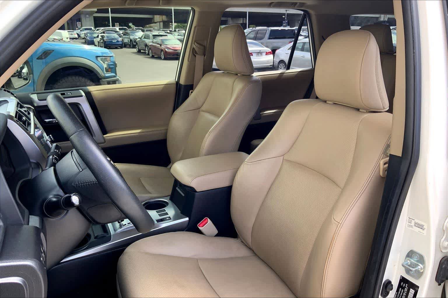 Used 2022 Toyota 4Runner Limited AWD/4WD image 12