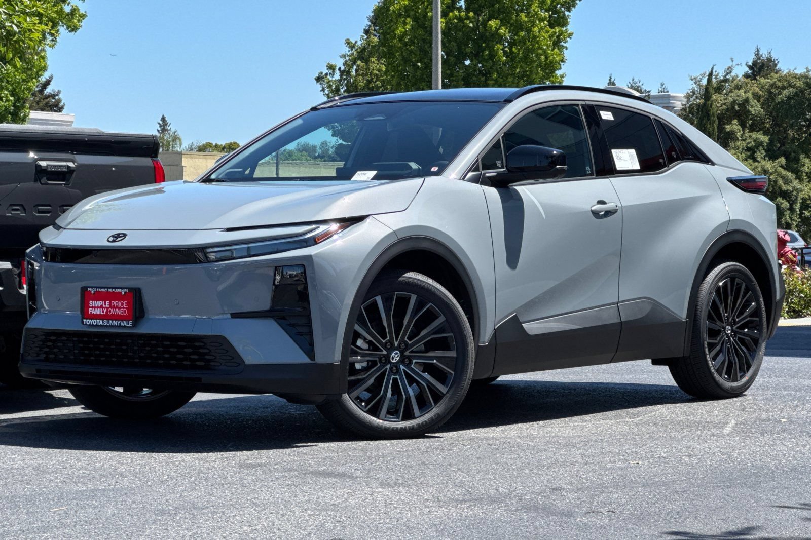 New 2026 Toyota C-HR AWD/4WD image 2