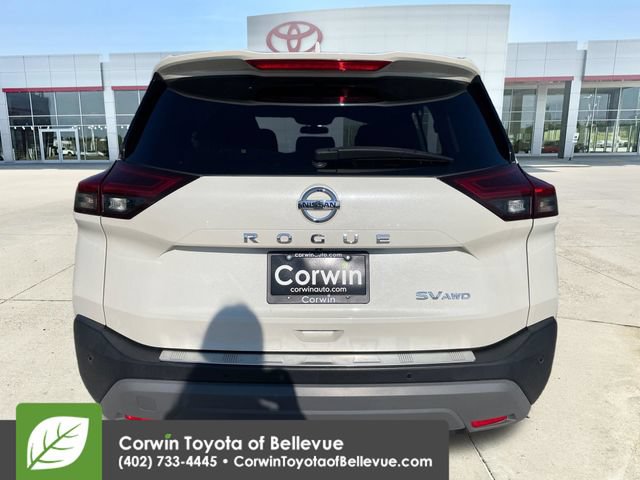 Used 2021 Nissan Rogue SV AWD/4WD image 4