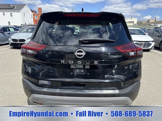 Used 2023 Nissan Rogue SV AWD/4WD image 4