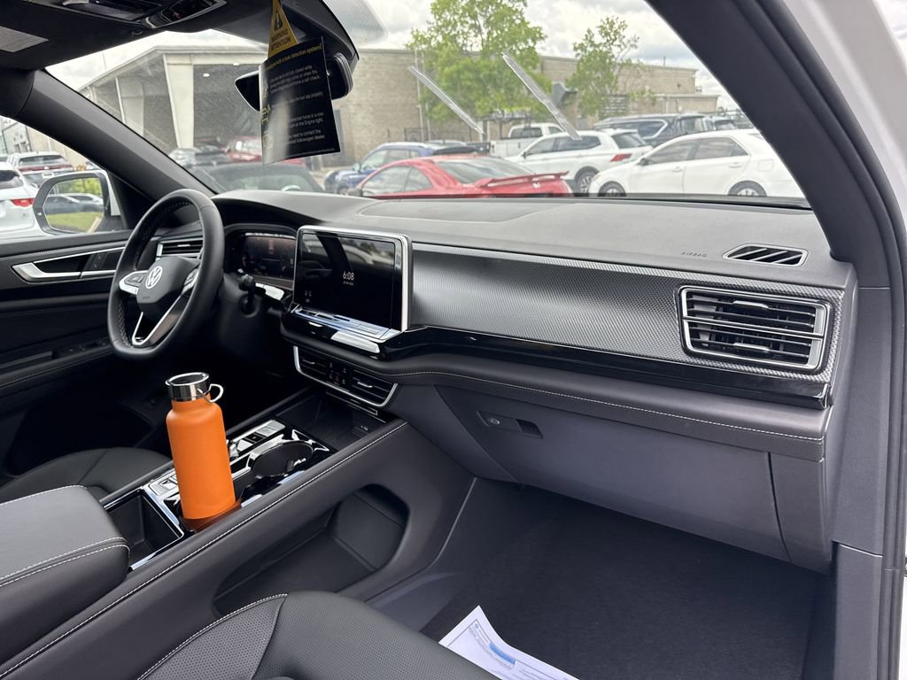 New 2025 Volkswagen Atlas Cross Sport SEL image 21