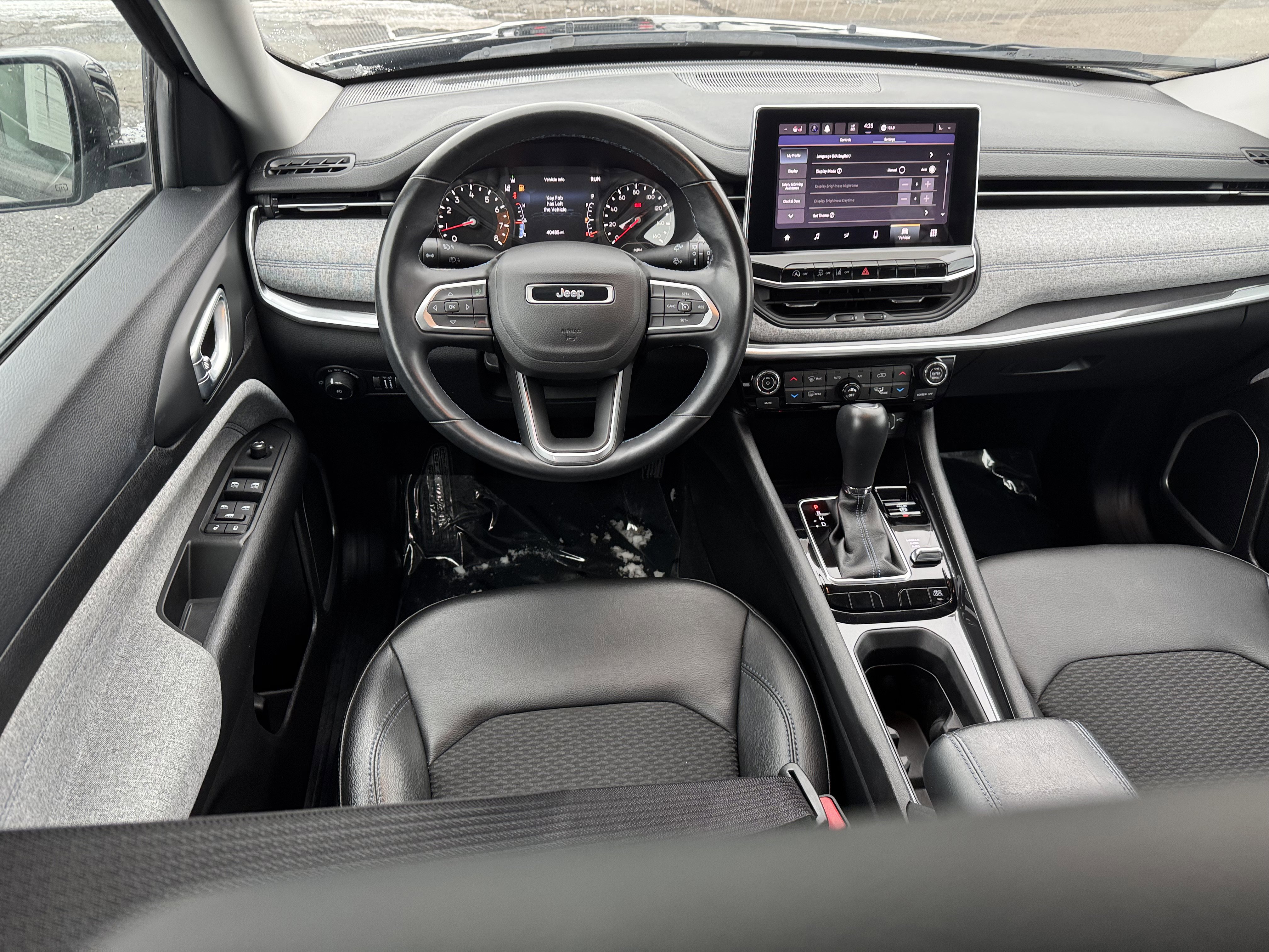 Used 2022 Jeep Compass Latitude w/ Convenience Group image 27