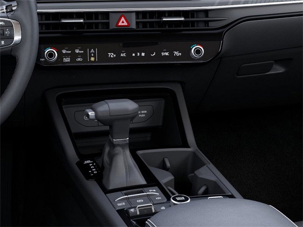 New 2025 Kia K5 GT-Line image 23