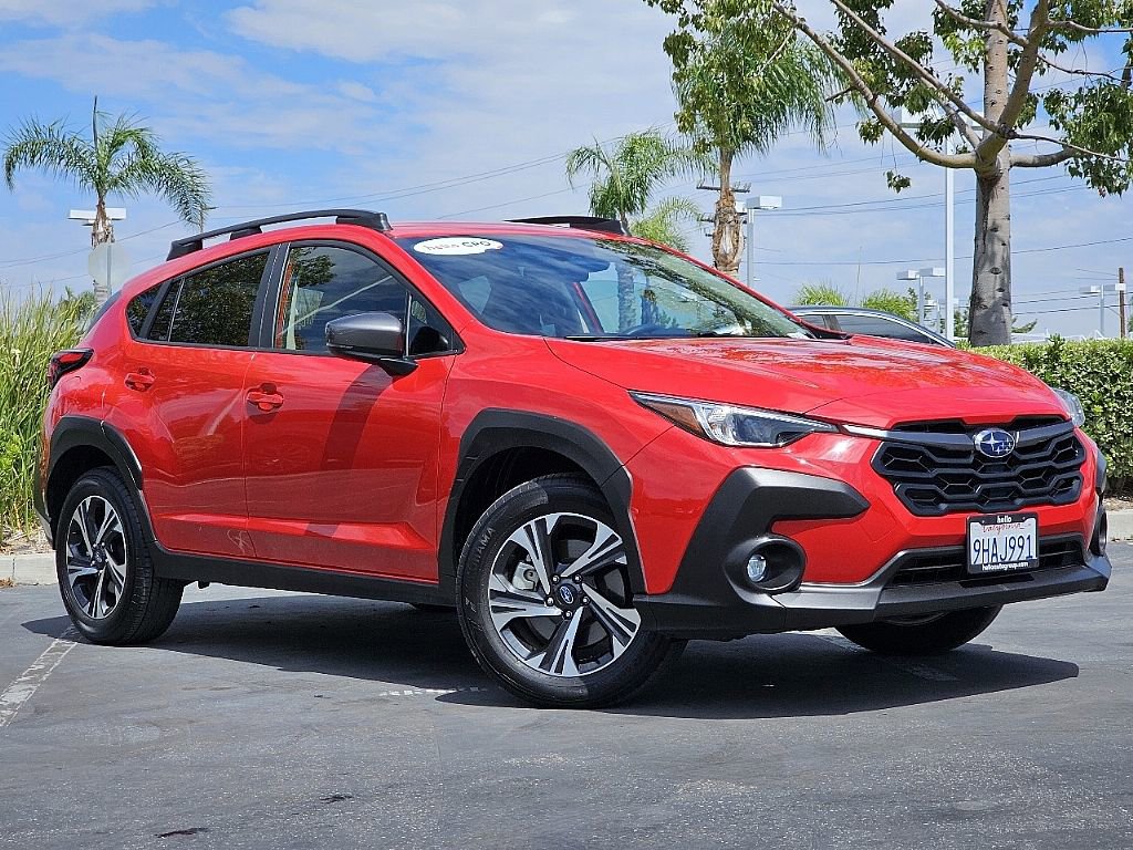 Certified 2024 Subaru Crosstrek 2.0i Premium image 3