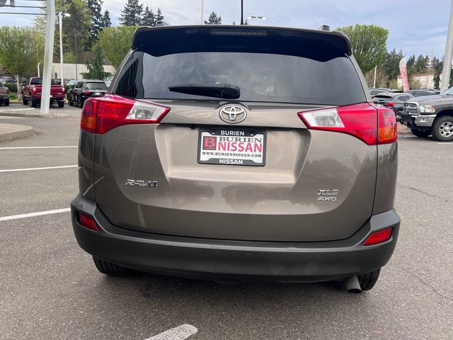 Used 2015 Toyota RAV4 XLE AWD/4WD image 6