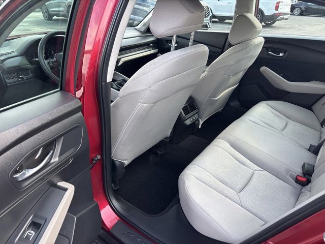 Used 2025 Honda Accord SE image 30