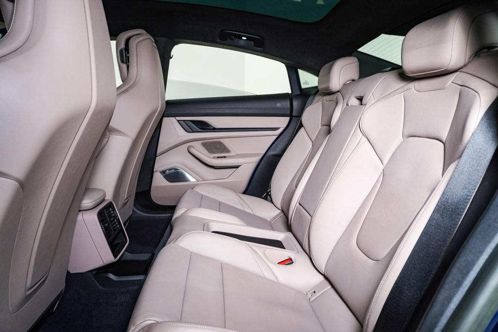 Certified 2023 Porsche Taycan GTS AWD/4WD image 17