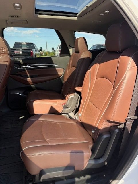 Used 2020 Buick Enclave Avenir w/ Avenir Technology Package FWD image 13