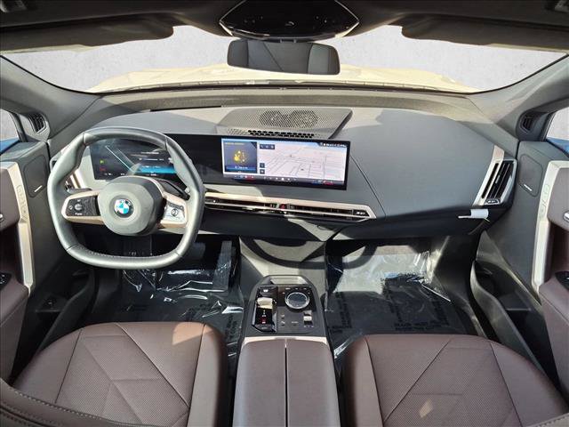 Used 2026 BMW iX xDrive60 AWD/4WD image 18