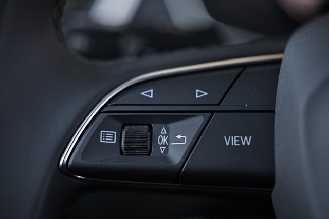 New 2025 Audi Q5 2.0T Premium Plus image 30