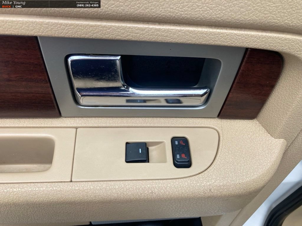 Used 2013 Ford F150 King Ranch w/ King Ranch Luxury Pkg AWD/4WD image 12