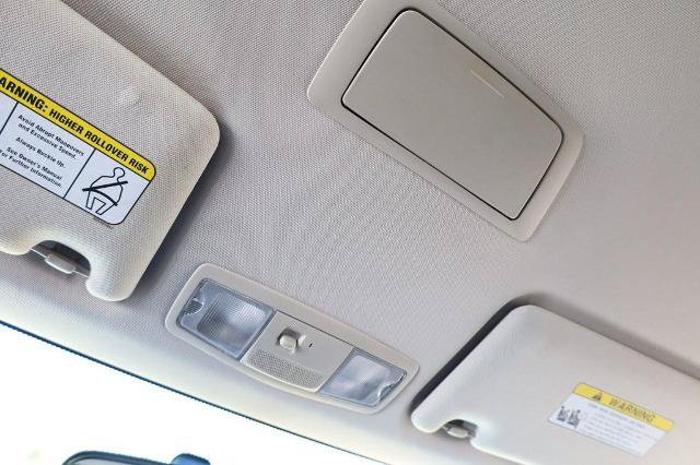 Used 2019 Mitsubishi Outlander SE AWD/4WD image 18