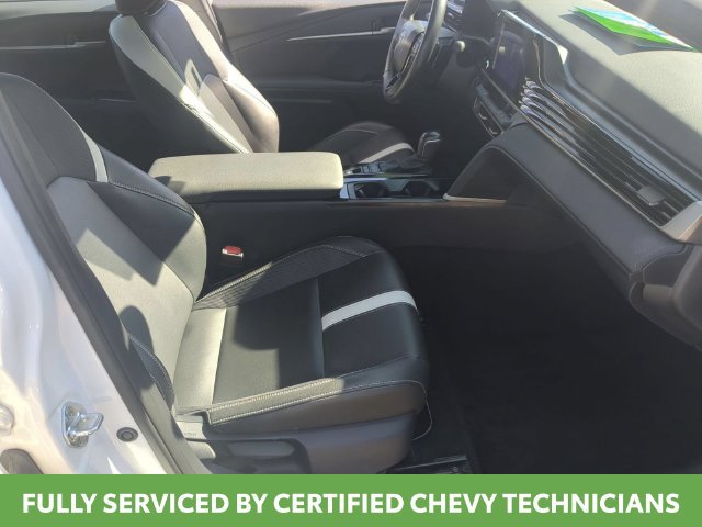 Used 2025 Toyota Camry SE FWD image 43