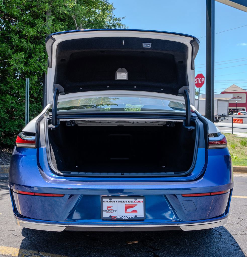 Used 2024 BMW i7 eDrive50 w/ Executive Package RWD image 27